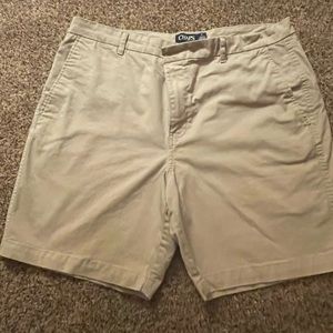 Mens cotton shorts by Chaps. Khaki color. Size 40 stretch.